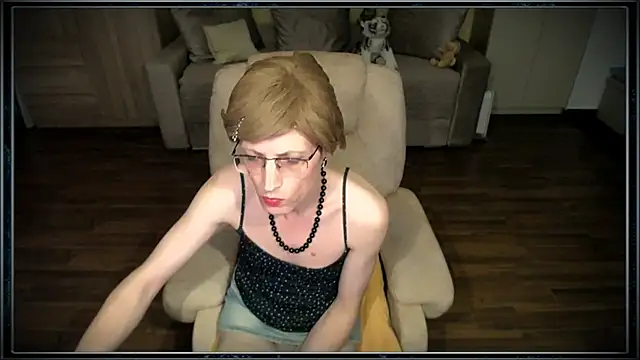 clementine (Ask my age) - #ahegao #anal #blondes #blowjob #cam2cam #cheapest-privates #deepthroat #erotic-dance #facesitting #fingering #gagging #handjob #hd #humiliation #masturbation #oil-show #penis-ring #petite #recordable-privates #recordable-publics #sex-toys #shaven #small-audience #striptease #white