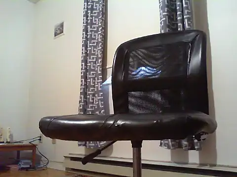 bubbleishus33 (Ask my age) - Massive 11 inch horse dildo deep in ass