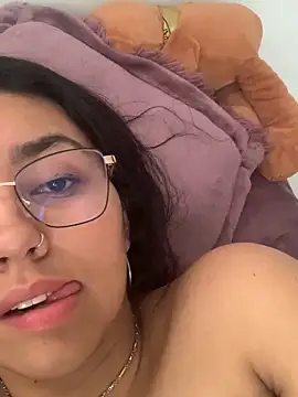 larabrooks (F teen) - FUCK MY MOUTH