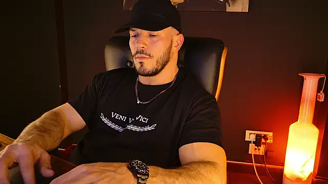 angeloeric (Ask my age) - SPOIL THE KING BLACK WOLF!!!!!!!