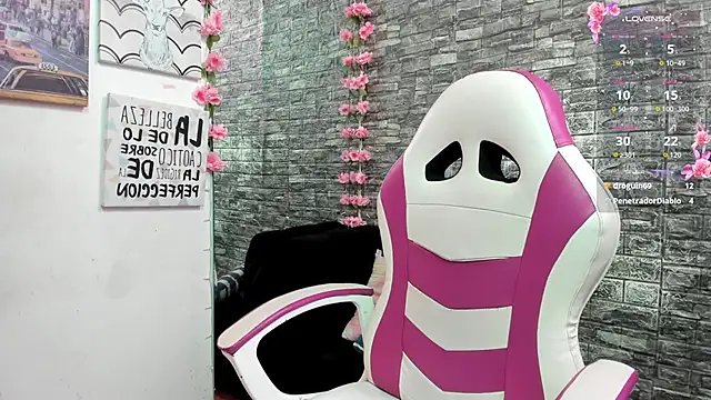 karoll__sex (F young) - Ride your cock deep and fast😈🤤🤤