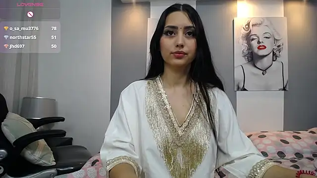 _tahira__ (F young) - Rub Clit