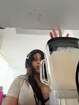 naiara_sex (F young) - RIDE DILDO