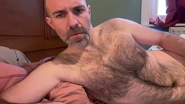 brianjonest (Ask my age) - Fully naked