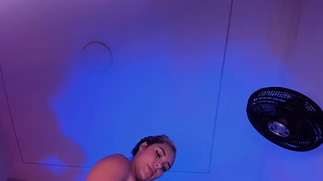 violetaabel (F teen) - plug anal