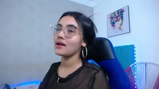 kathe-mills235 (F teen) - dance on the bed