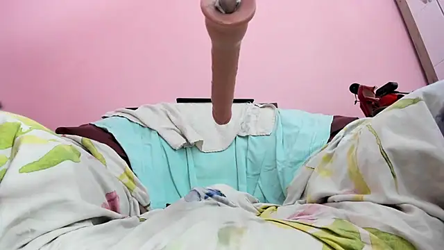 hotsweetangel (F milf) - fuck me hard/huge squirt or anal