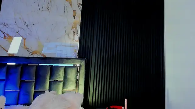 issafoxx (F young) - Sexy Spit + Strong Blowjob”