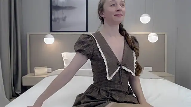 shyschoolgirl - ShySchoolGirl's free webcam - UK Sex Cams