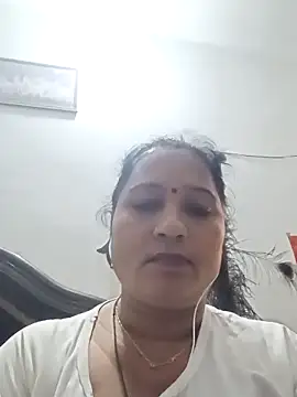 horney_ladyy (F milf) - First day keep supporting