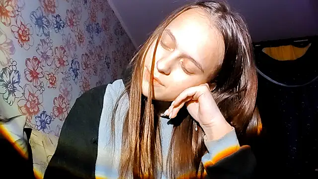 sophiehazely (F teen) - show heart