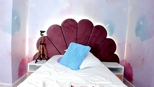 carohorny4u (F young) - Wet pussy throbbing💦