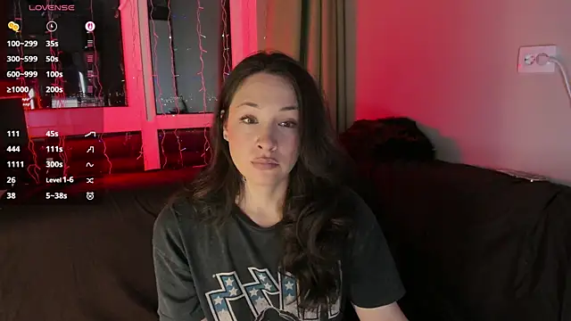 monicarocket (F young) - tease ass