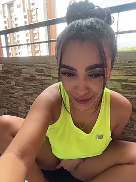 emma_andrew1 (F young) - Suck dildo in balcony