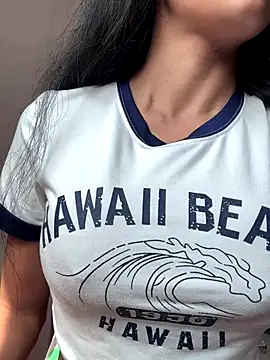 anamhenao (F young) - SPITS BOOBS🤤🤤