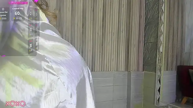 briannachelsea (F milf) - slap boobs