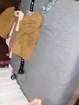 smoochy- (F milf) - loud oily ass clap naked