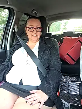 cplcokins34 (G milf) - 🍒Shot on Button/Fait sauter les boutons