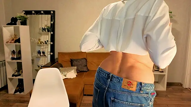 caringsophie (F mature) - take off jans