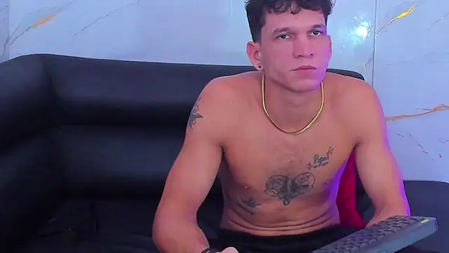 gabriel_twink (G young) - SHOW CUM FACE