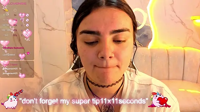 vany_lu_tx (F teen) - Naked+ Oil