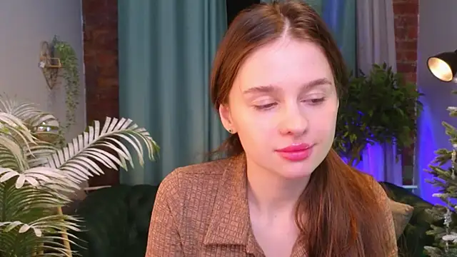 olivia_farrell (F young) - make the dress shorter and tease