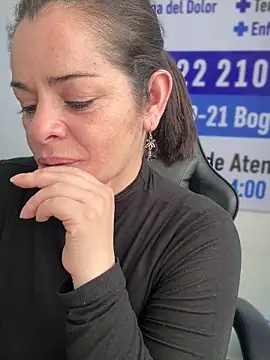 nathalia-28_ - NATHALIA-28_'s free webcam - UK Sex Cams