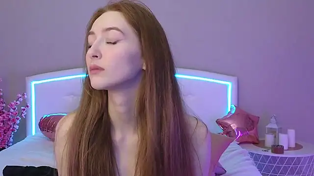 michadenver (F young) - oil on body #TWERK #OIL #SMALLTITS