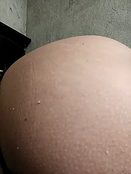 little_pau_dirty (F teen) - Ride dildo