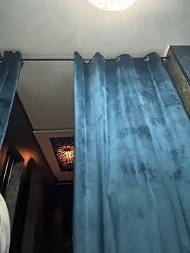 LoveSperm75 Live Webcam on Stripchat