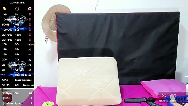 bbw_salome (F mature) - MAKE ME WET FOR YOU