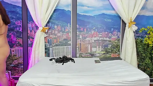 johanaandmiller (Ask my age) - follada estilo perrito 2 min