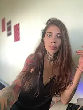 casalskunk (F milf) - Tirar a roupa