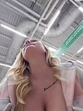 Bondgirl_013 Live Webcam on Stripchat