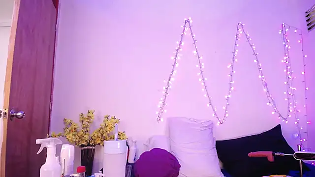 nicol_love0 (F milf) - more more squirt on your face 😈💦💦