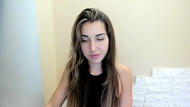 summmmersky - Summmmersky's free webcam