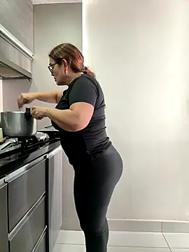 antonellavioleta (F mature) - 💄💋A gift for you🌺 Beautiful lady🥂💋