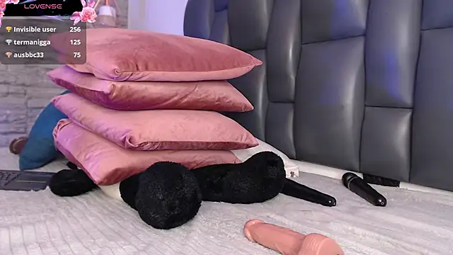 tinnacobb (F young) - full show dimi in pussy