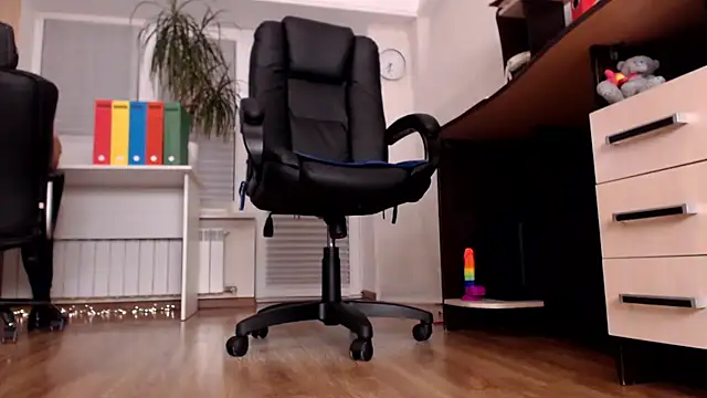 cassiedonald (G milf) - Ass spreading