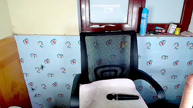 __saphia__ (F young) - Help me erupt