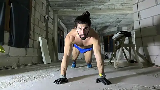 mariusvidican (Ask my age) - gym