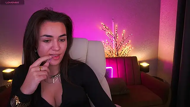 ericasin (F teen) - play with tits