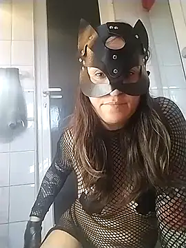 brakai2020 (F milf) - Dildo on pussy with cum