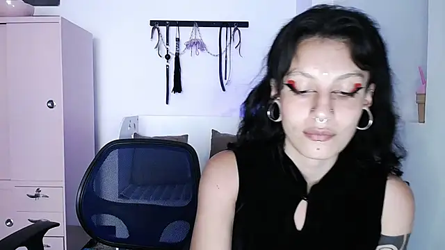 _onthary_6 (G young) - Your are the most loser slave