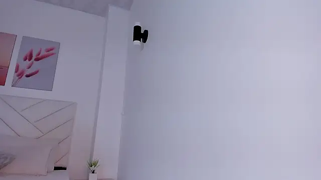 brianna_bigboobs (F teen) - control lush x 5min