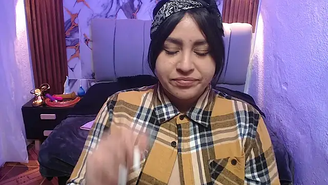 lehia_285 (F teen) - saliva and oil and deepthroat