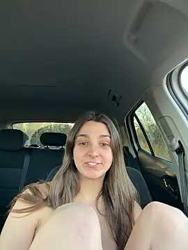 DoriDeluxe66 live cam