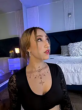 mollycruz (F young) - gape ass + farts