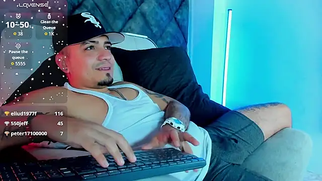 owenstonne_ (M young) - cum show