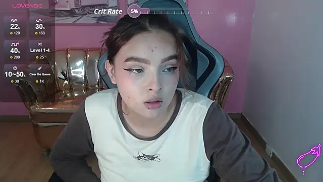 mia_foster_t (F teen) - flash tits x 5 minuts